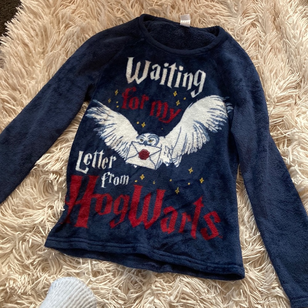 NEW! Women’s Harry Potter plush sleep top size small